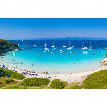 Thanasis Dalietátika Esterno foto